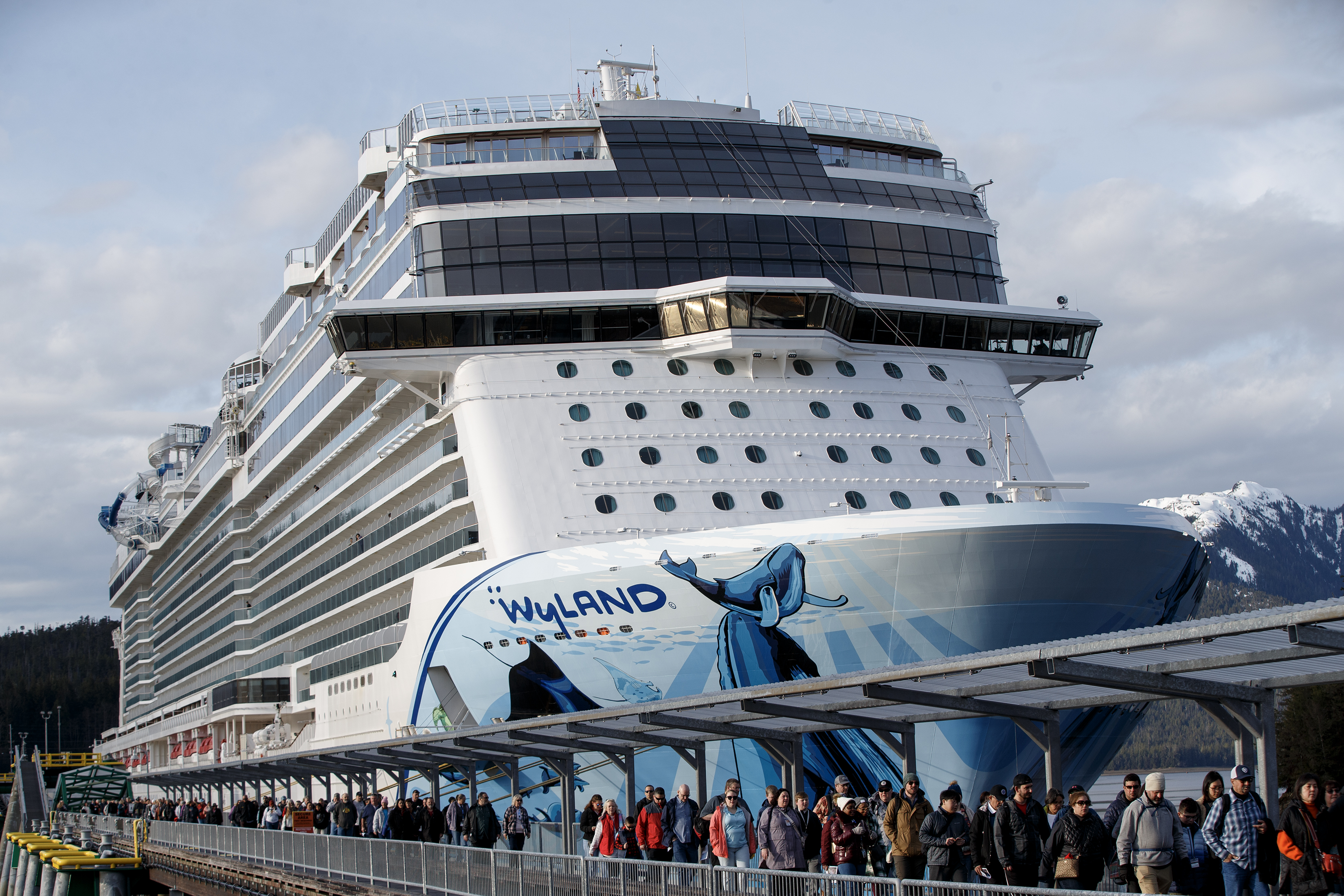 2023 04 20 First Cruise Ship 6