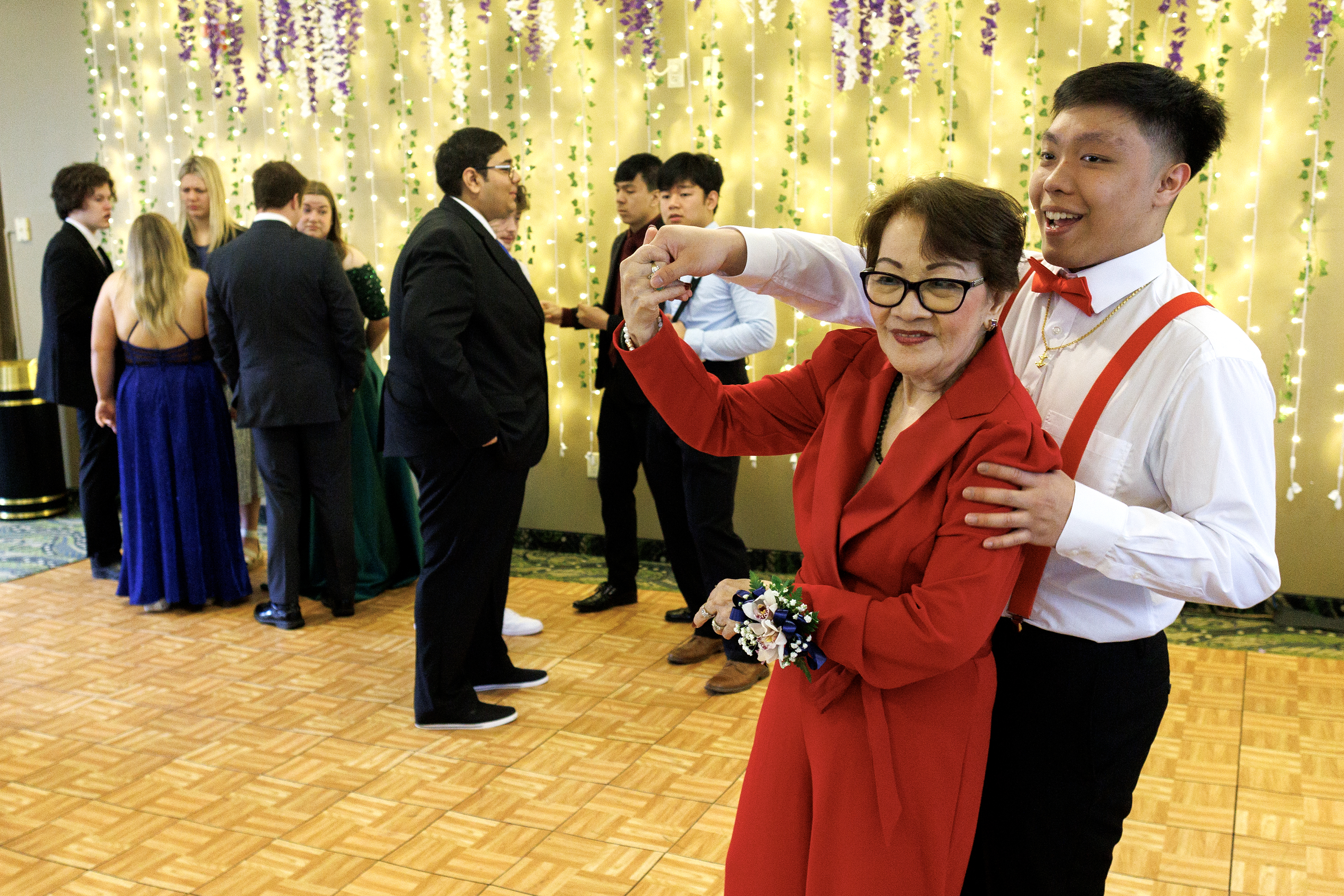 2023 04 23 Senior Senior Prom