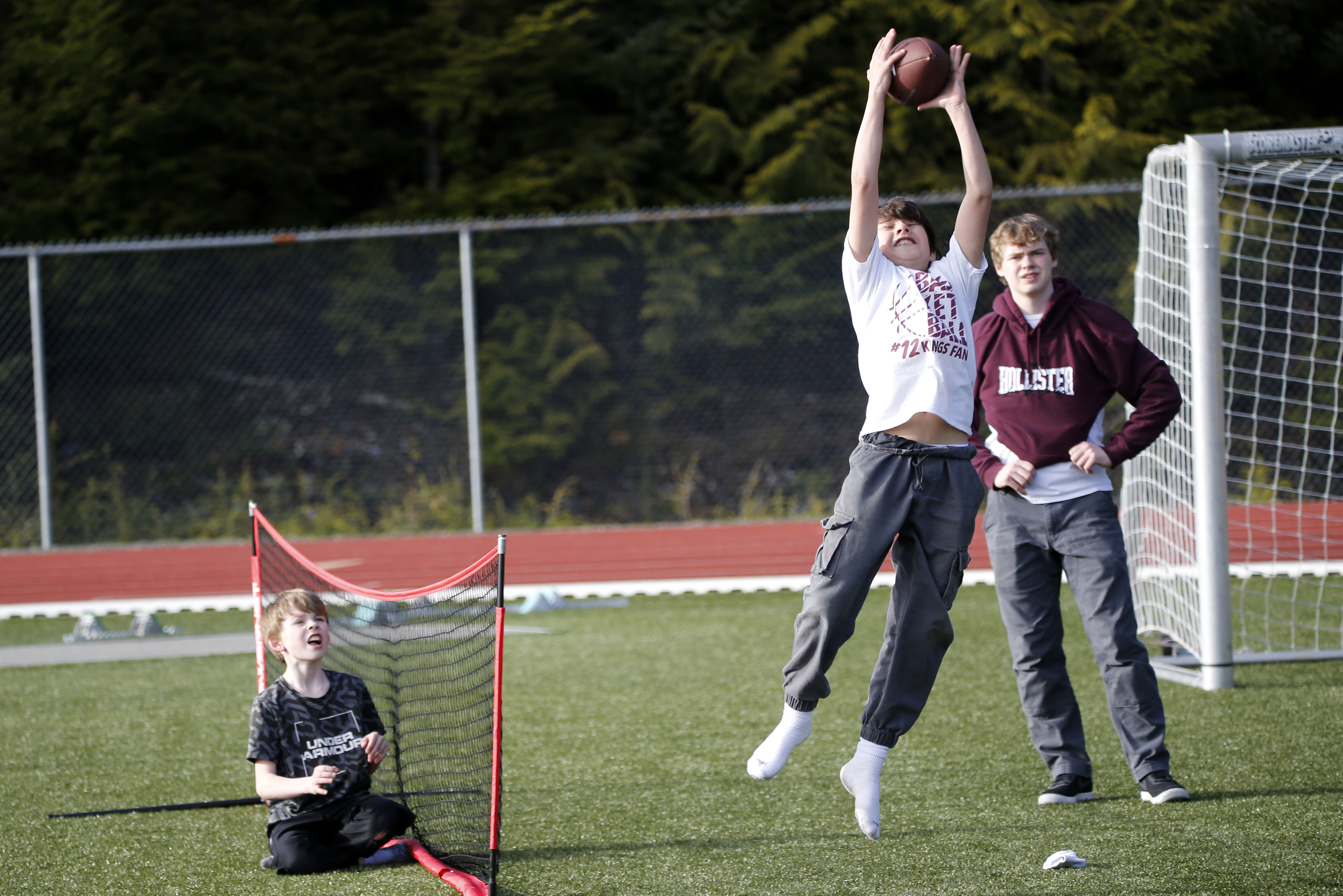 2023 04 28 Footall Catch