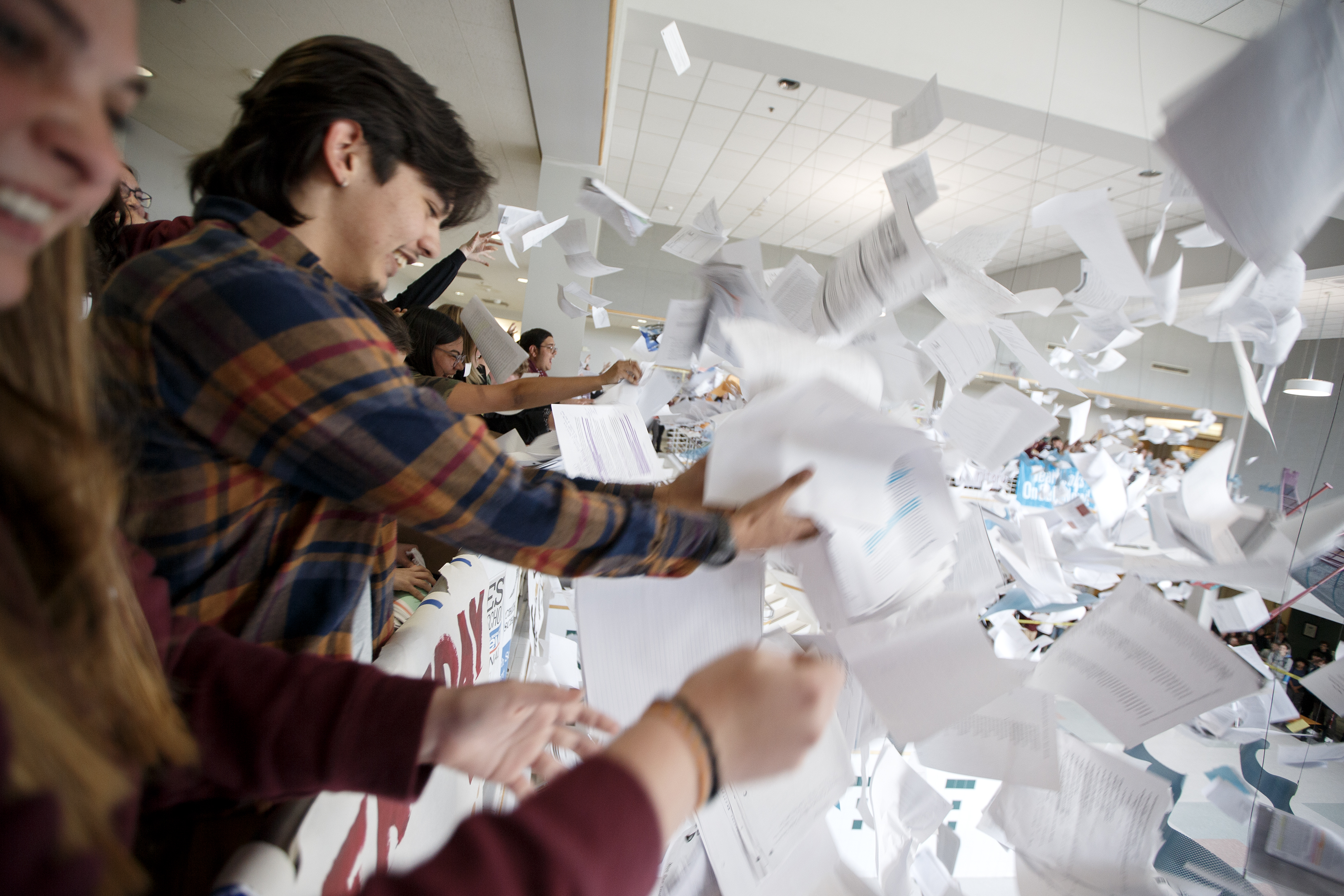 2023 05 26 Kayhi Senior Paper Toss 2