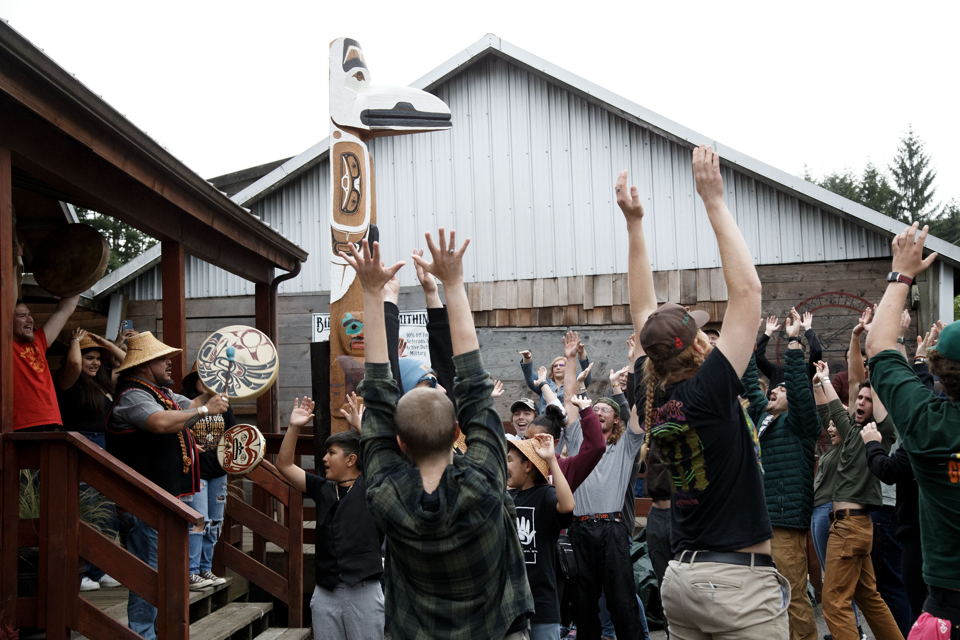 2023 08 15 Totem Raising 3