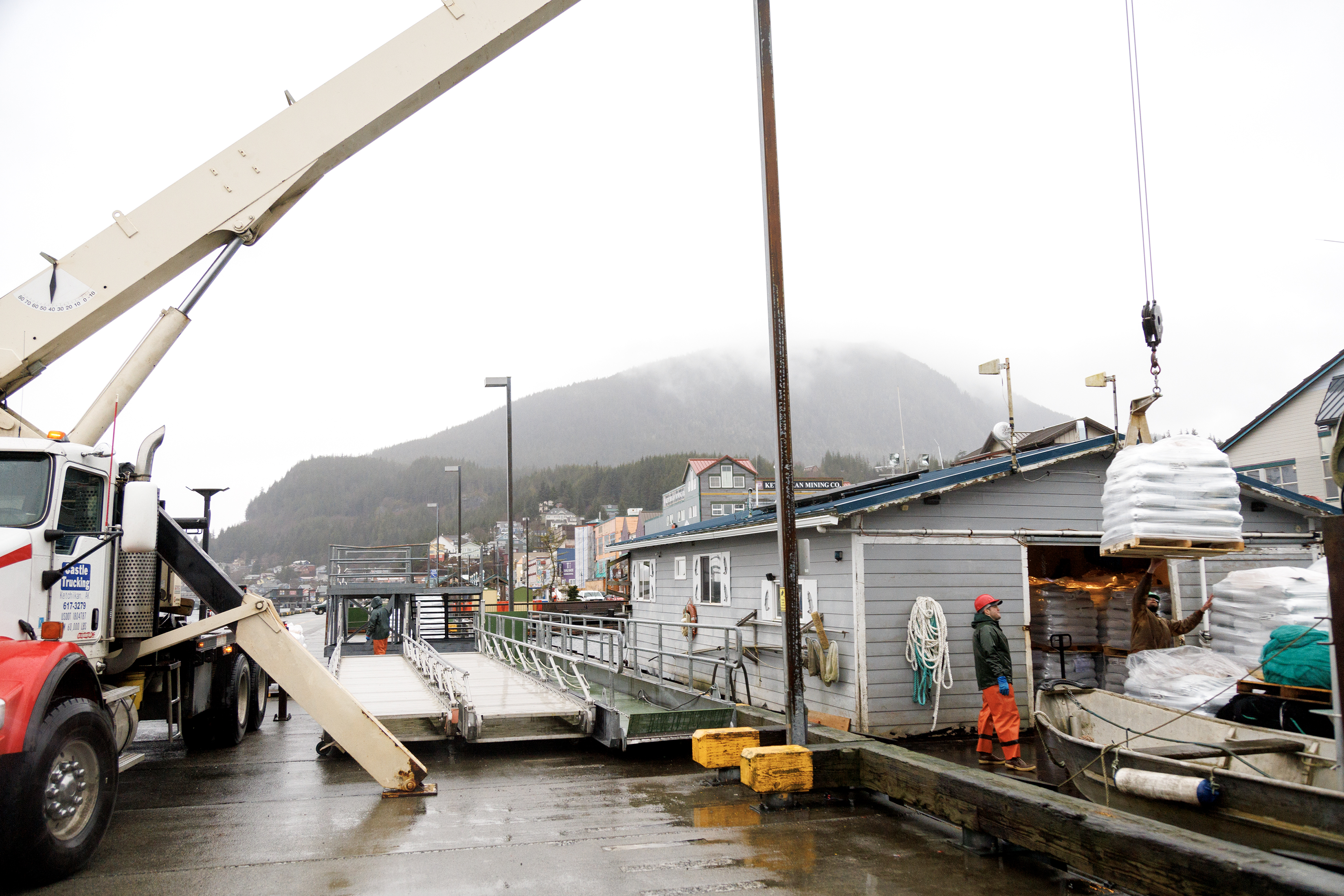 2024 01 26 Barge Crane