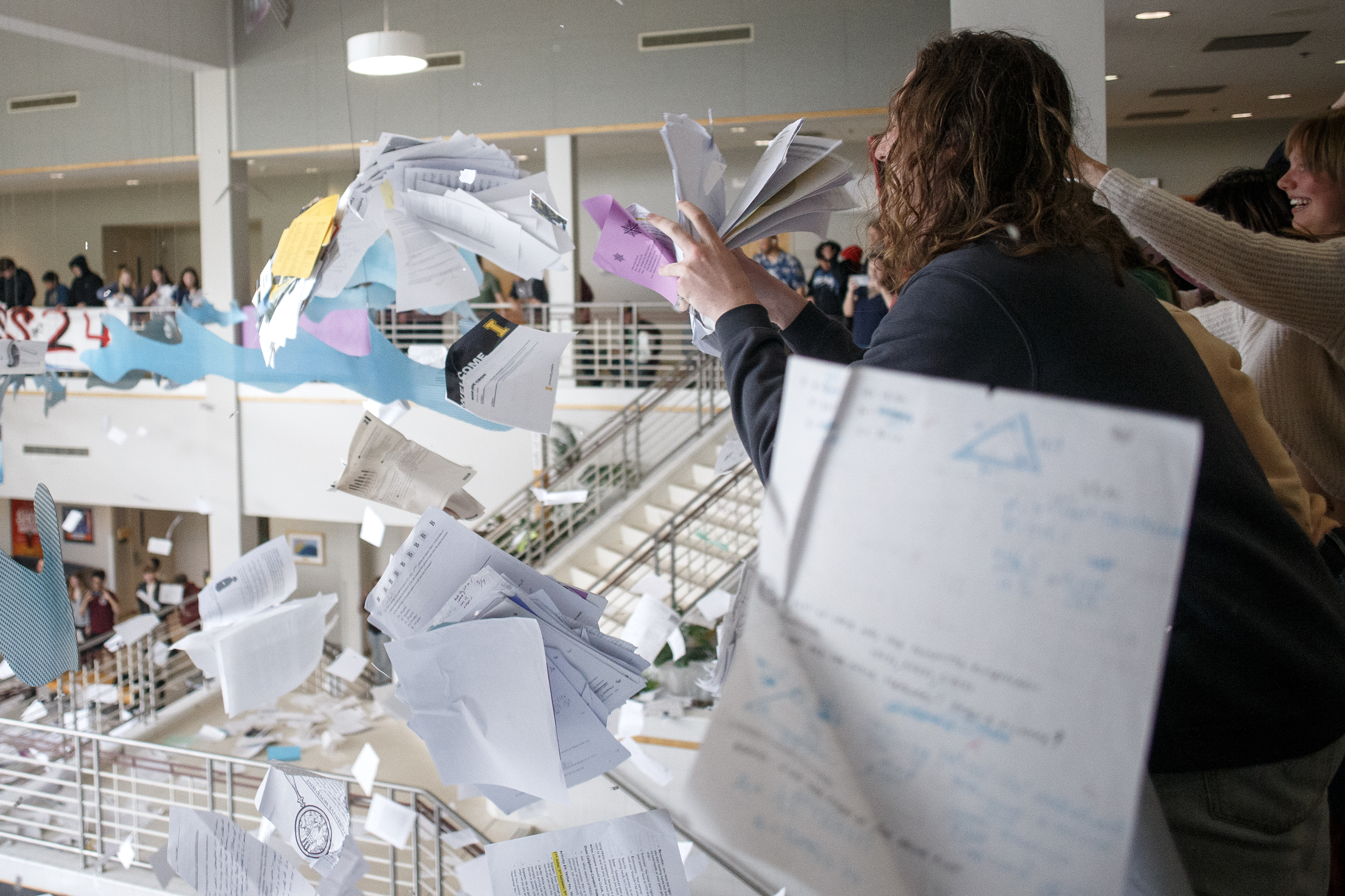 2024 05 24 Kayhi Senior Paper Toss 1