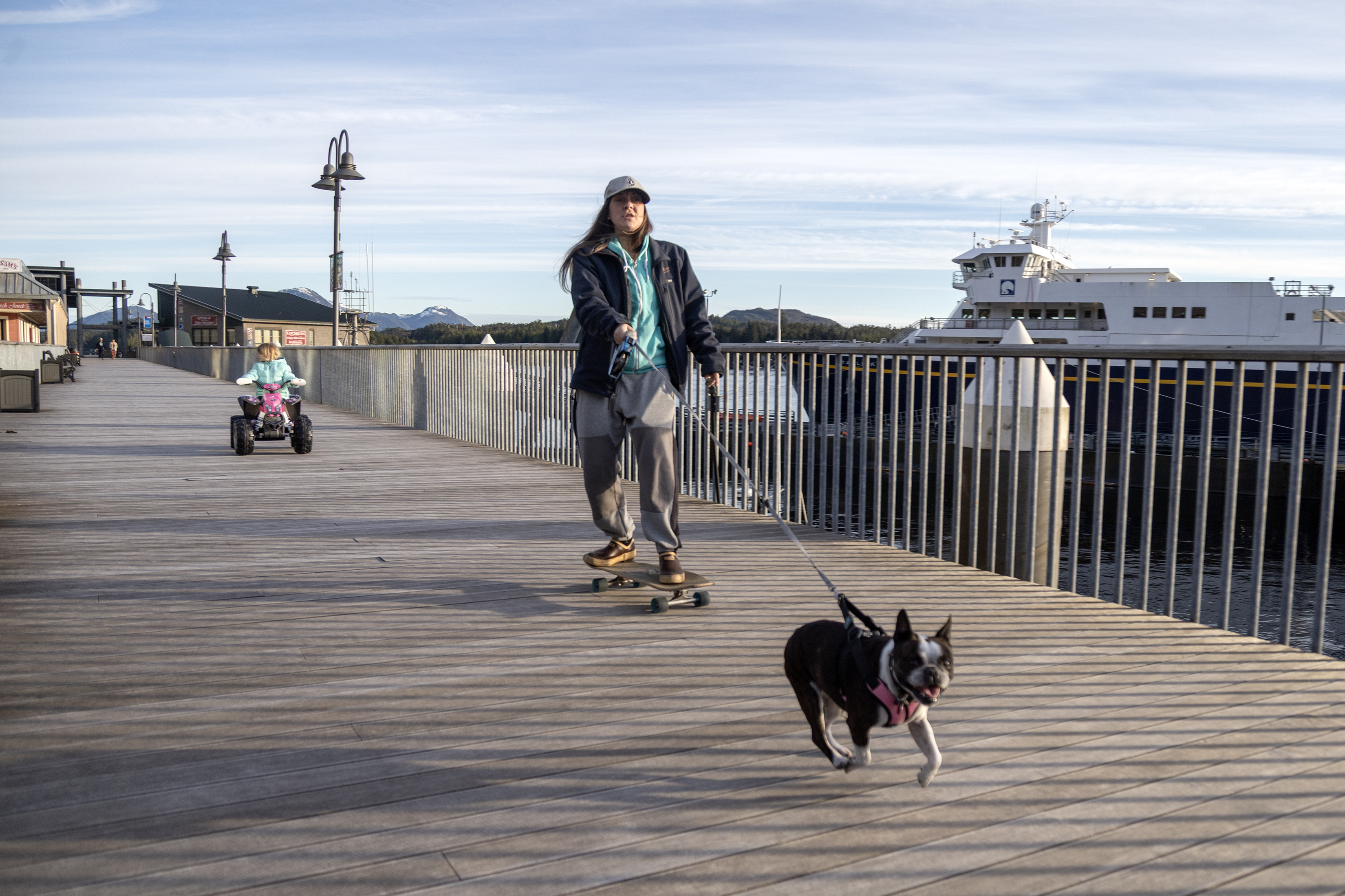 2025 03 28 Skateboarder Dog