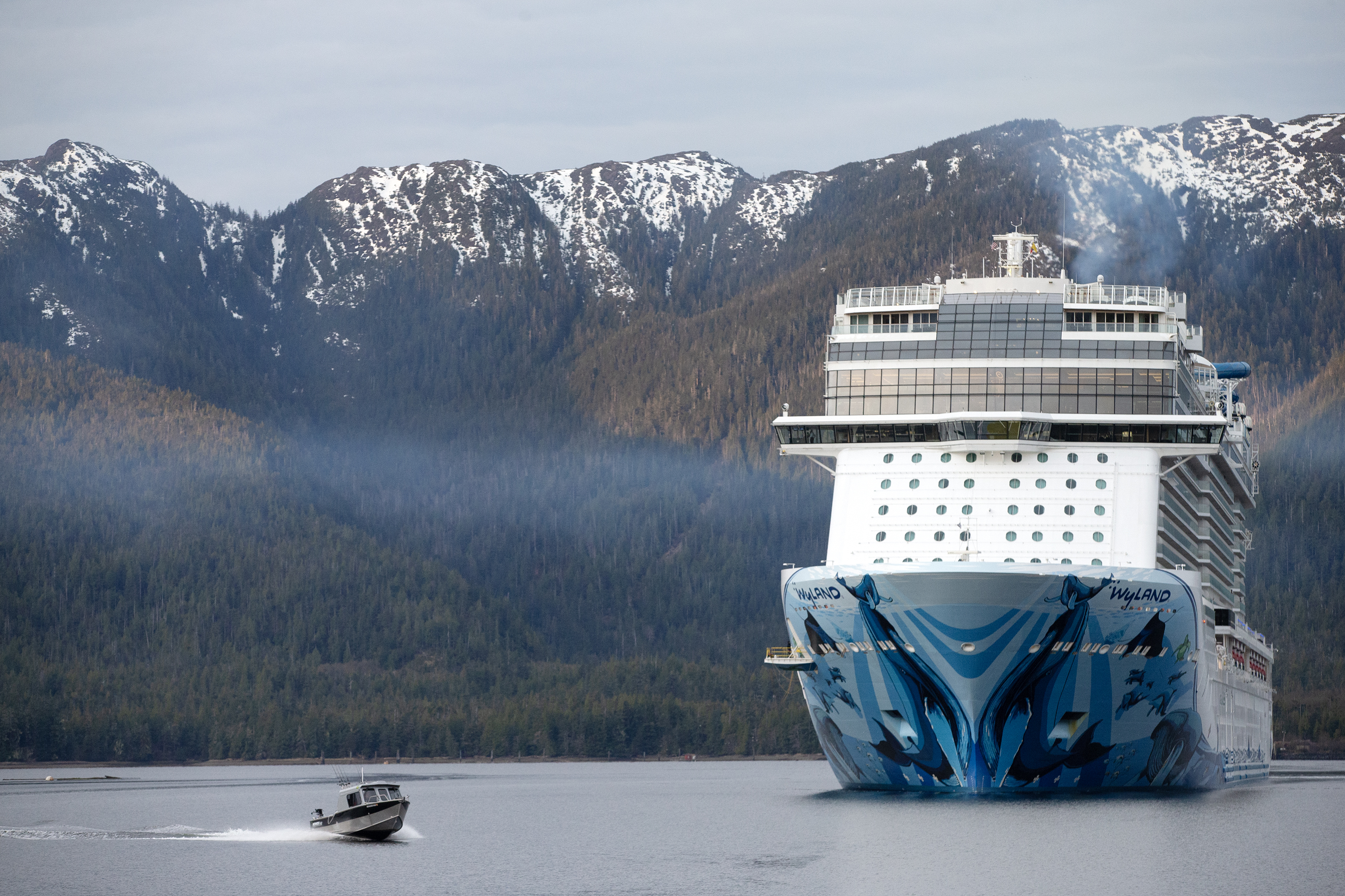 2025 04 17 First Cruise Ship 3