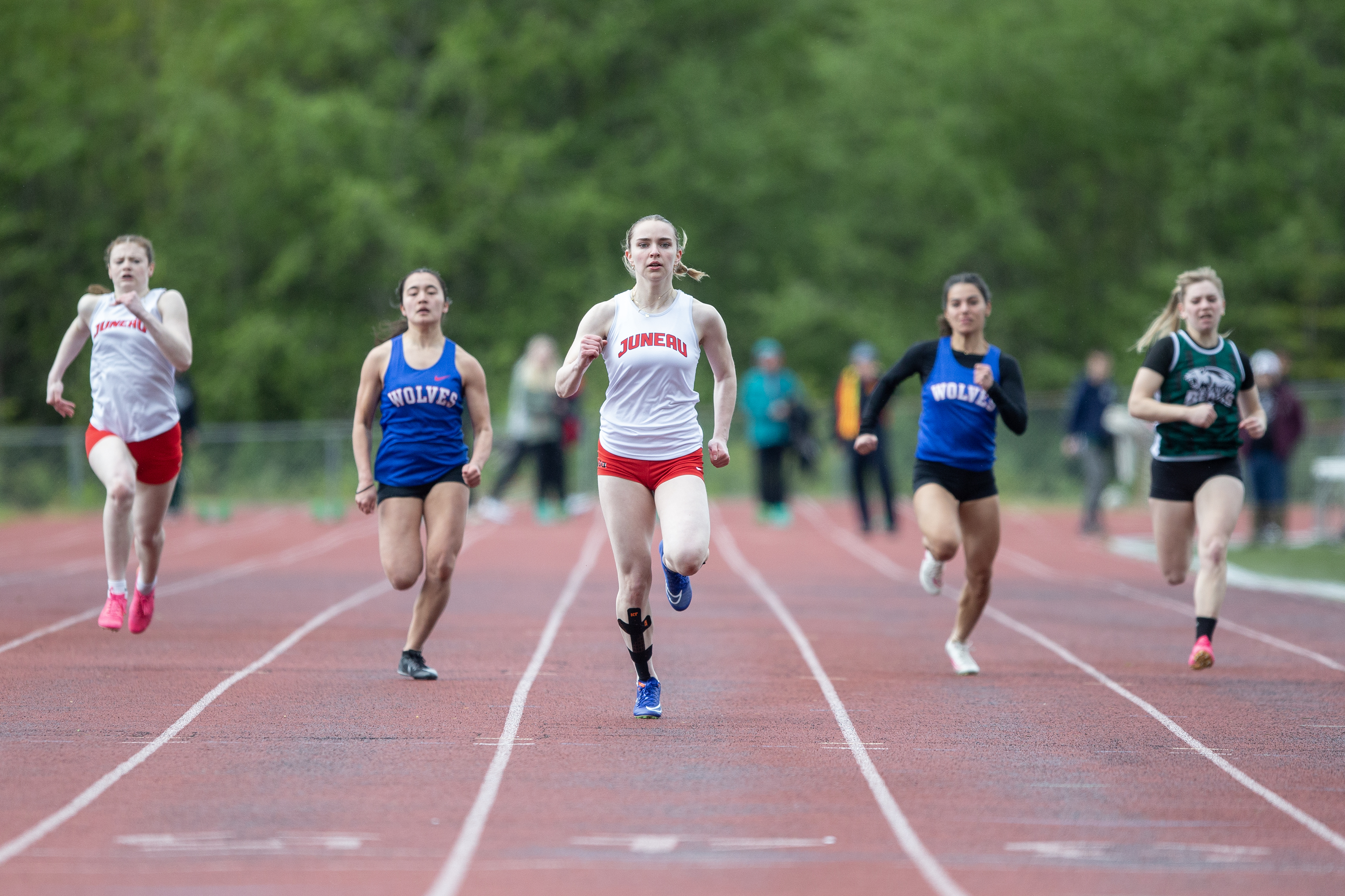2025 05 17 Track Field JD Girls 100 Meter