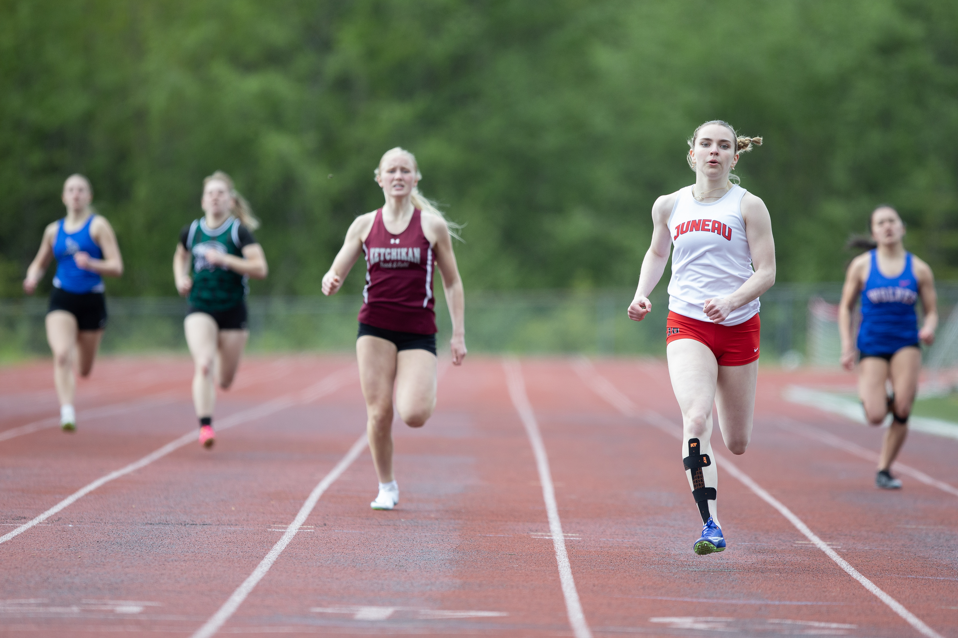 2025 05 17 Track Field JD Girls 200 Meter