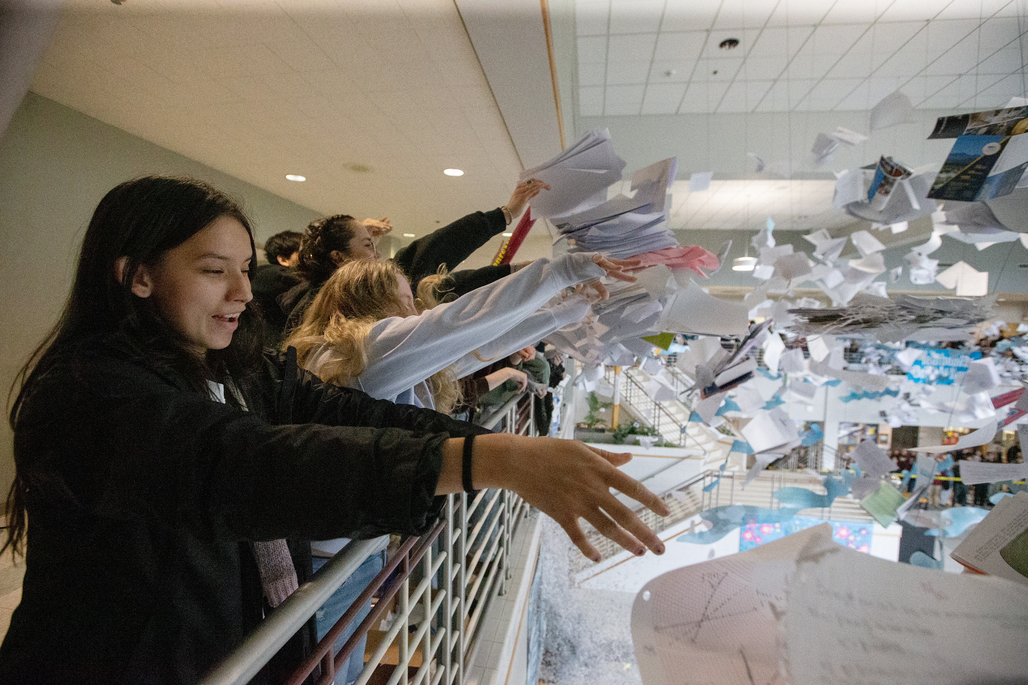 2025 05 23 Kayhi Paper Toss 1