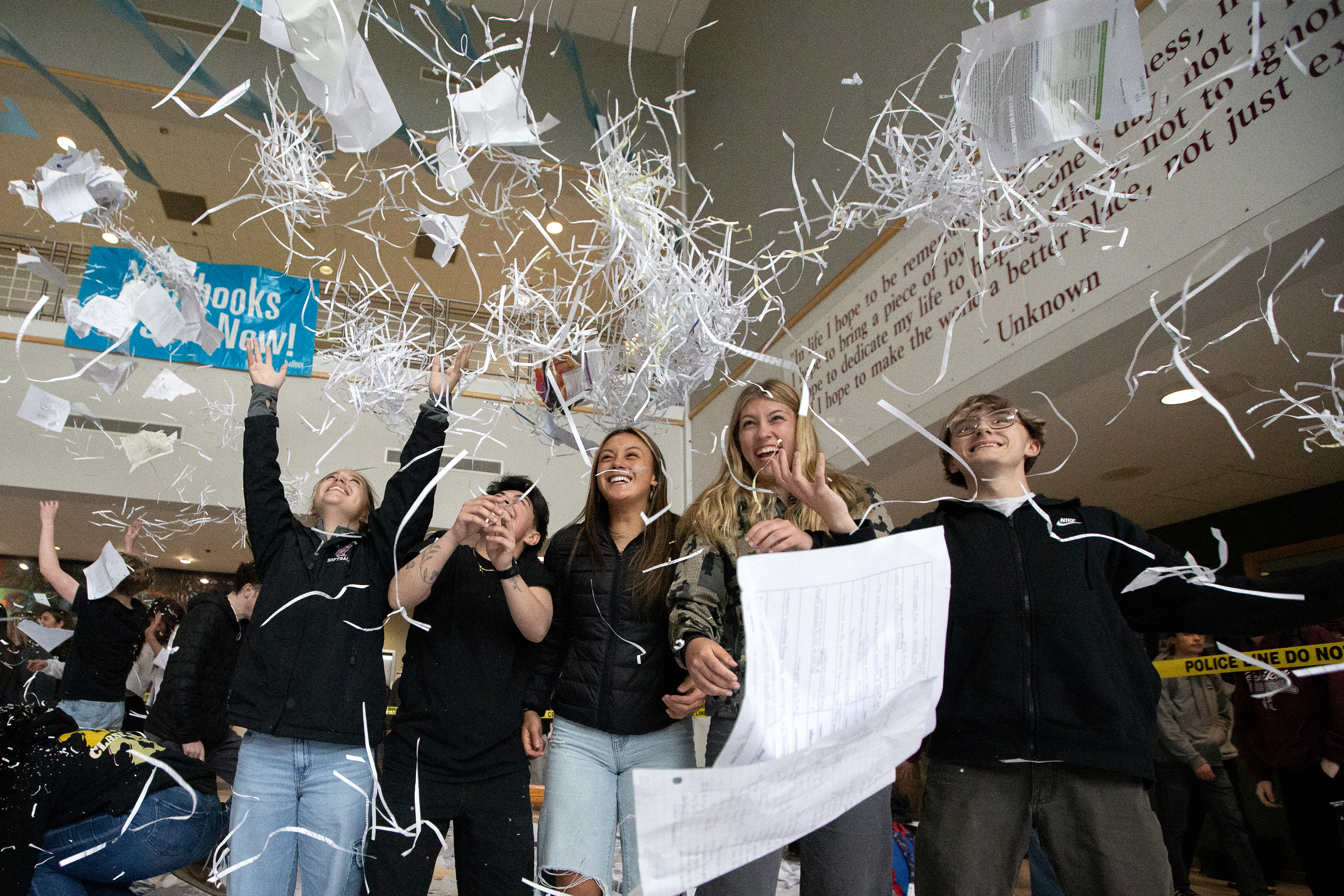 2025 05 23 Kayhi Paper Toss 4