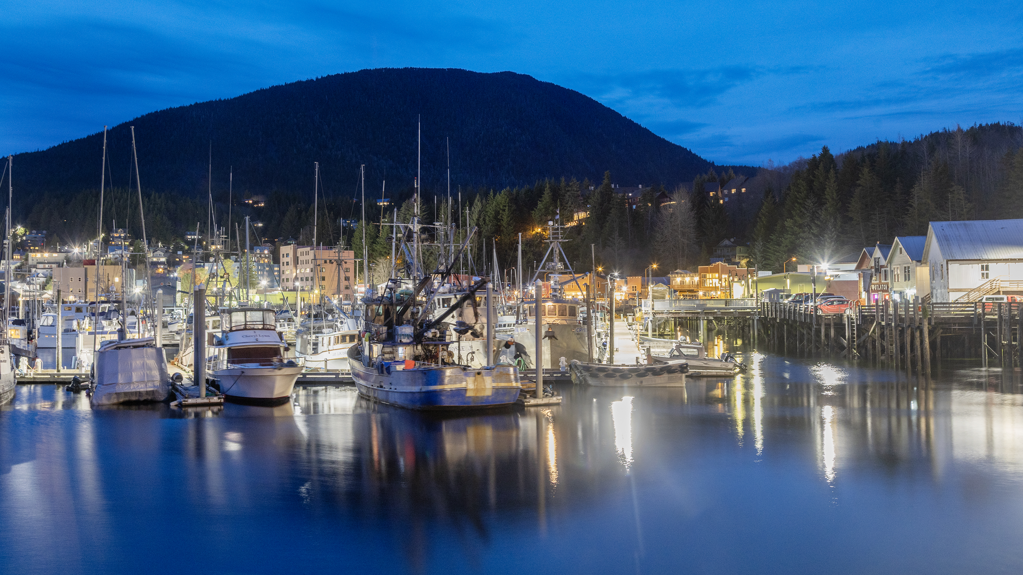 2025 10 30 Harbor Lights 1