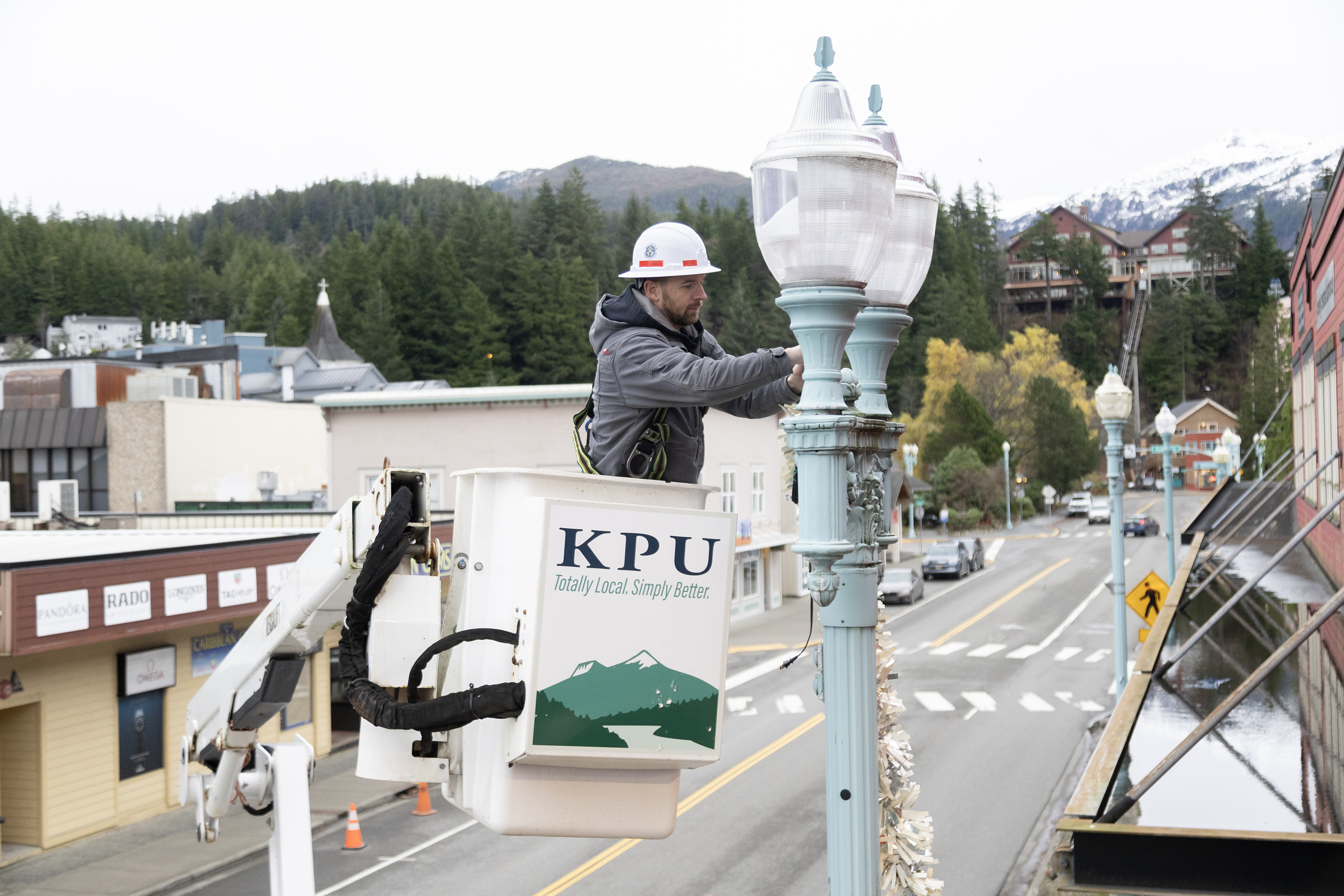 2025 11 19 KPU Christmas Decorations 1