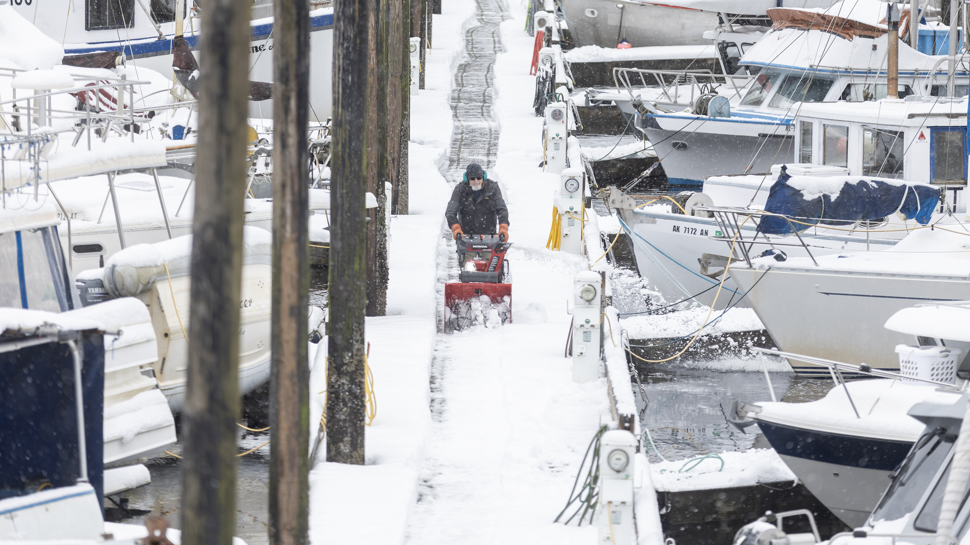 2026 03 11 Harbor Snowblower 1