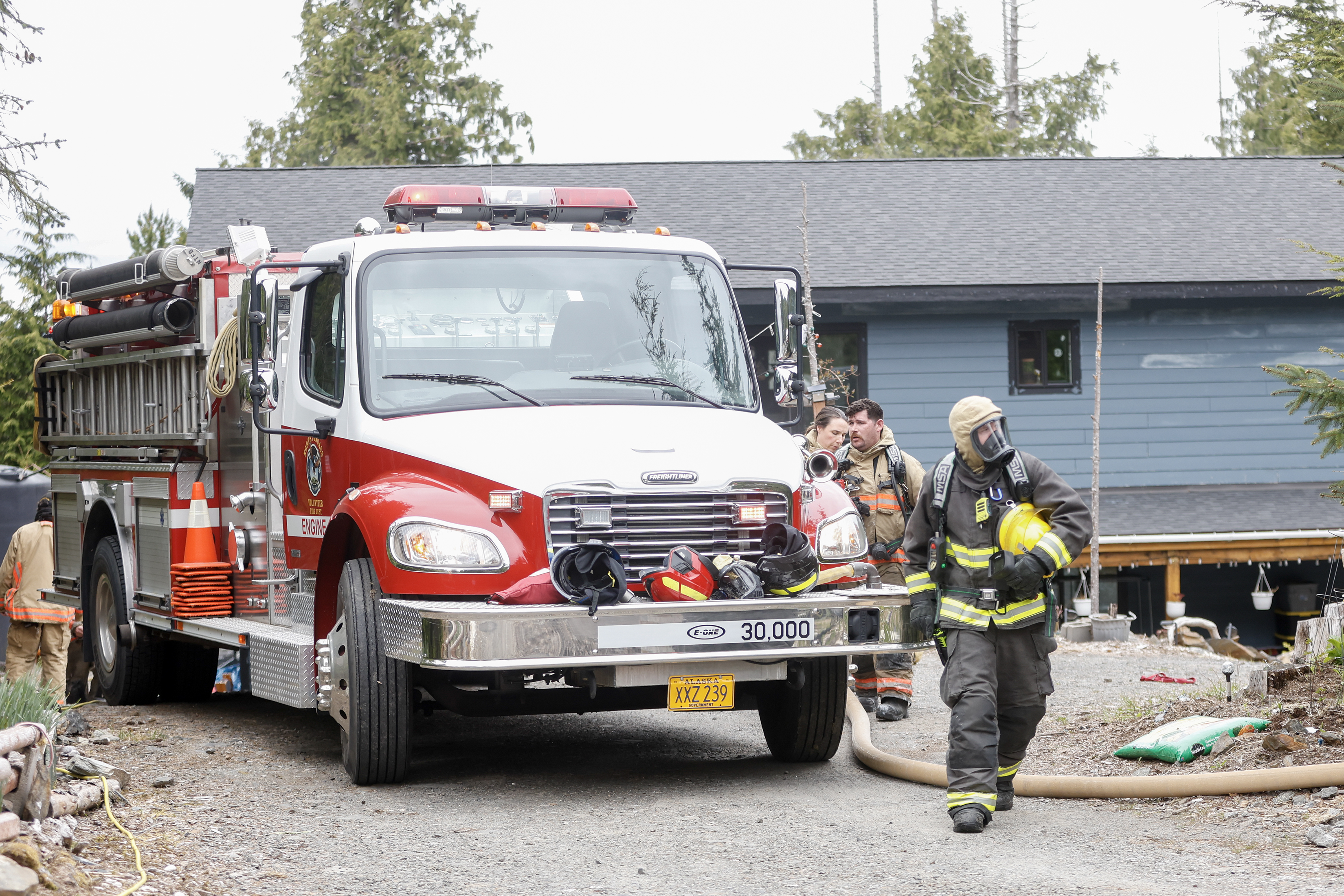 2026 05 06 Waterfall Rd Fire 1