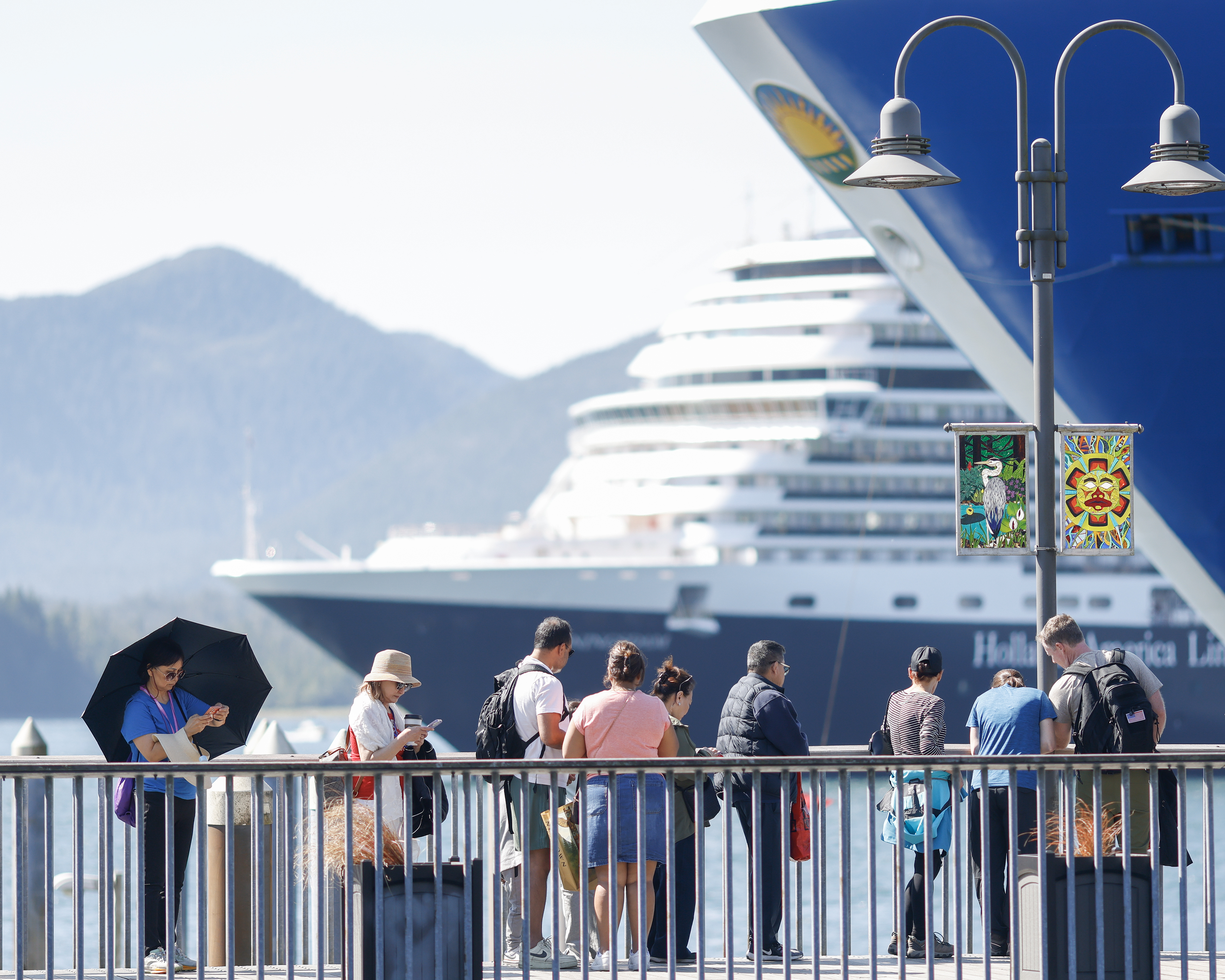 2026 08 13 19000 Tourists 4