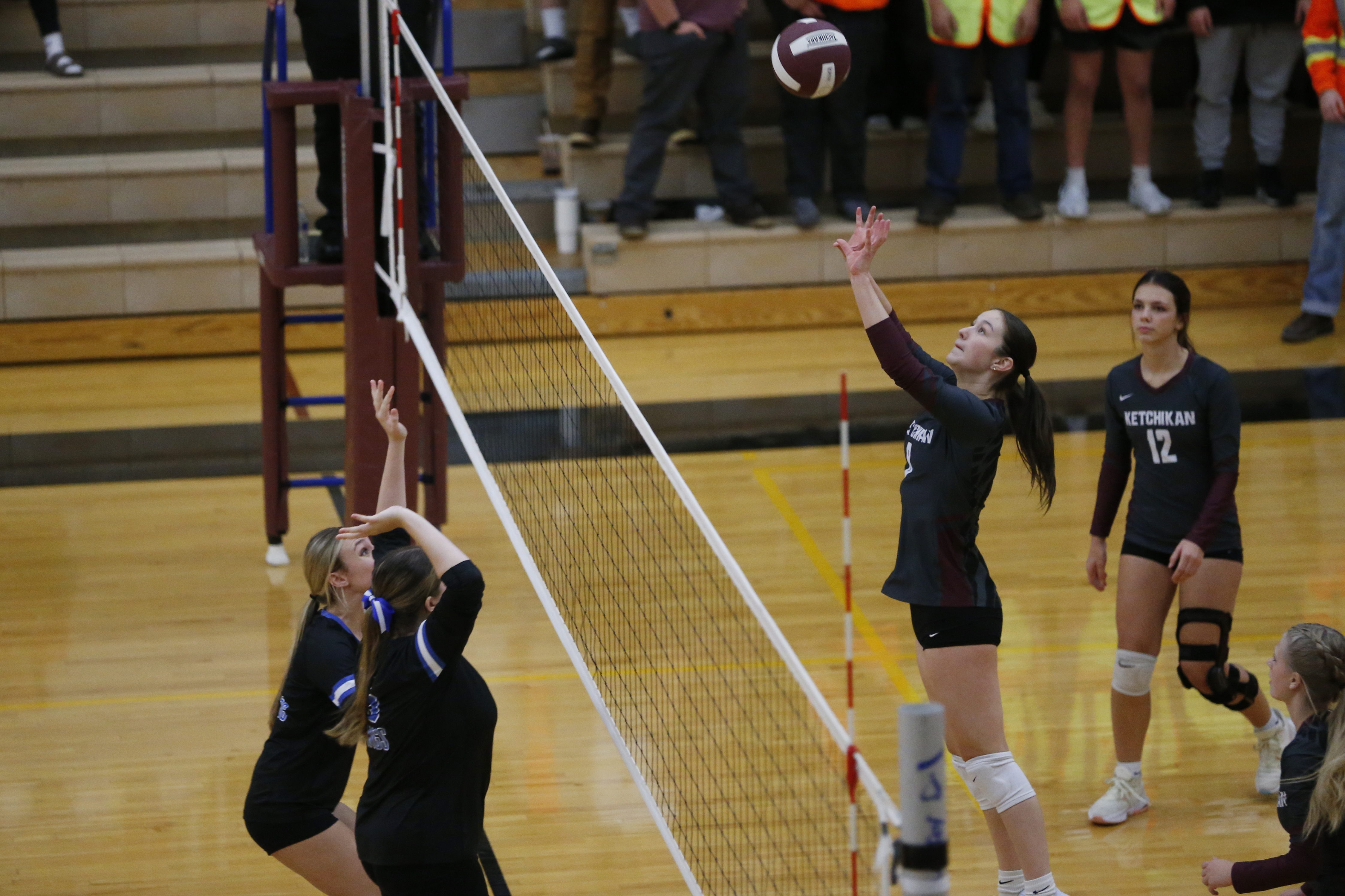 2024 09 27 Volleyball Kayhi Petersburg 01