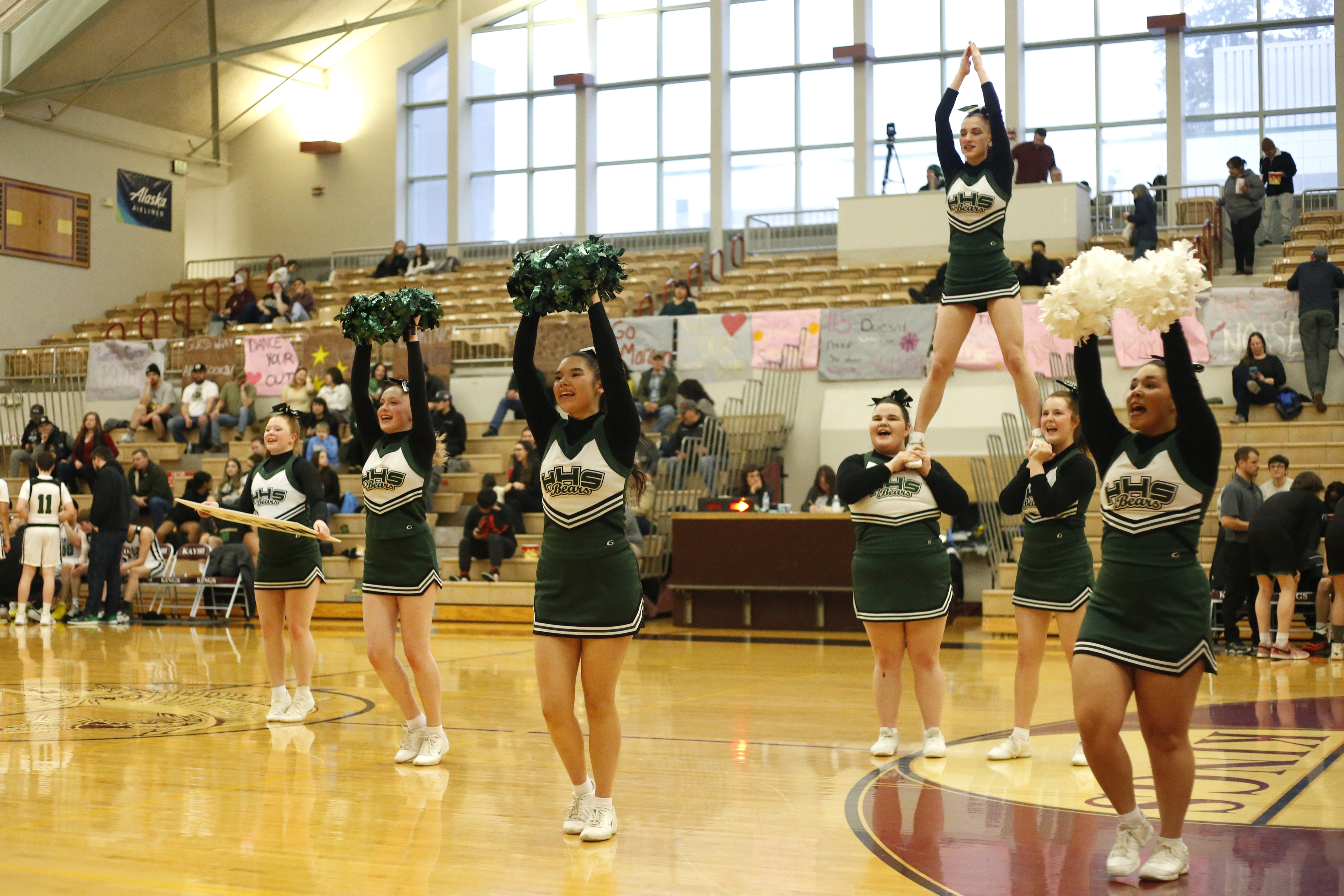 Haines Cheerleaders 07