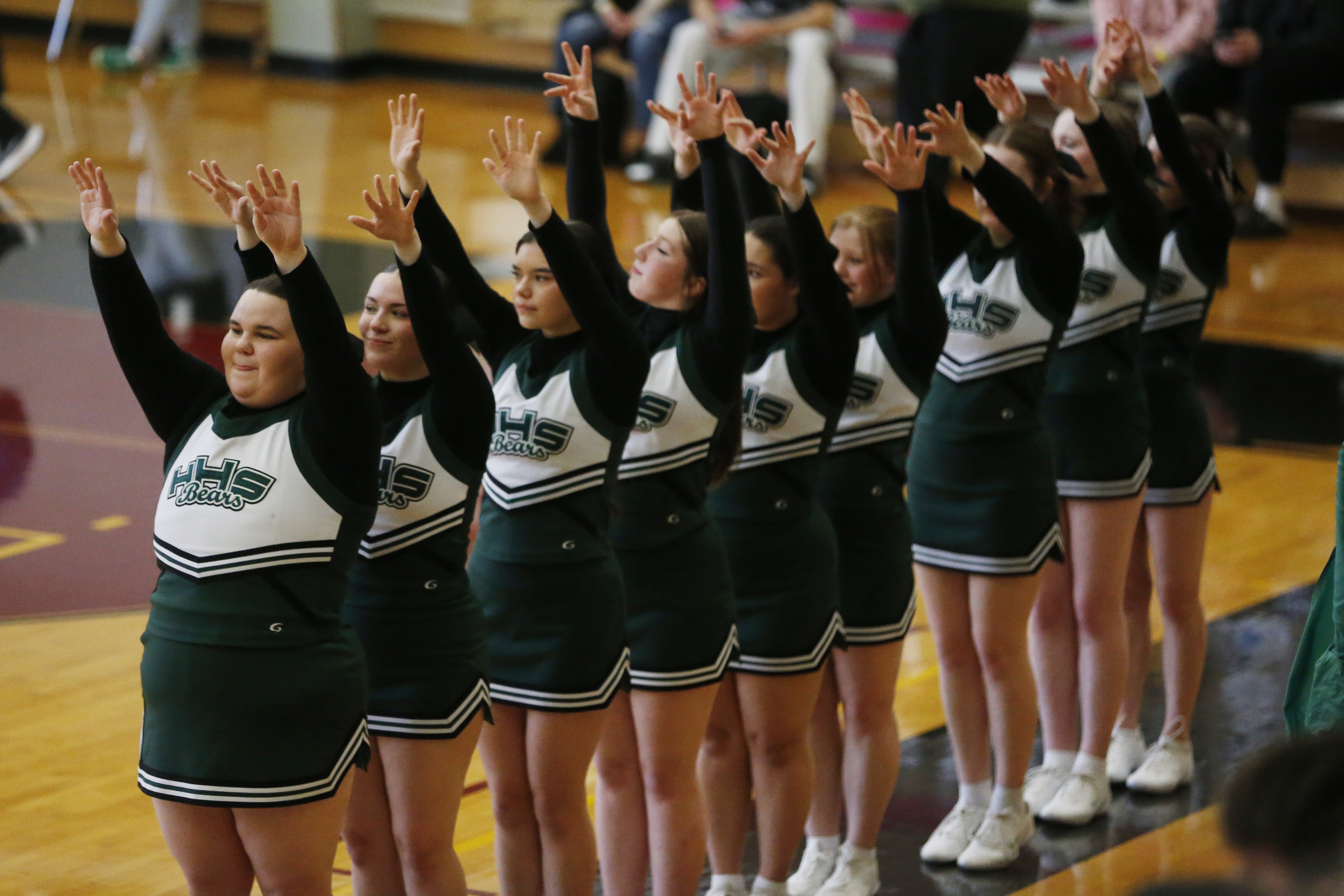 Haines Cheerleaders 10