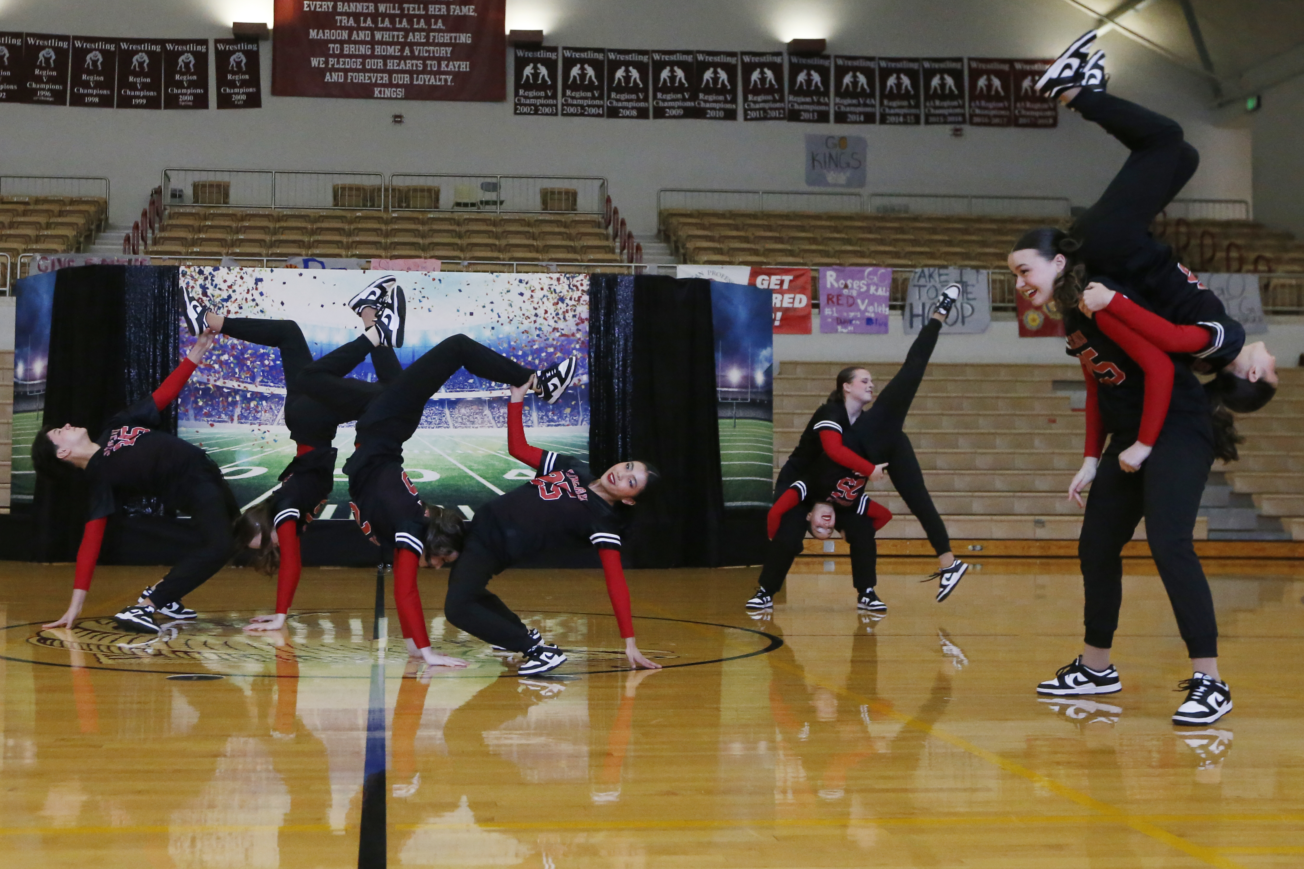 Juneau Douglas Dance 19