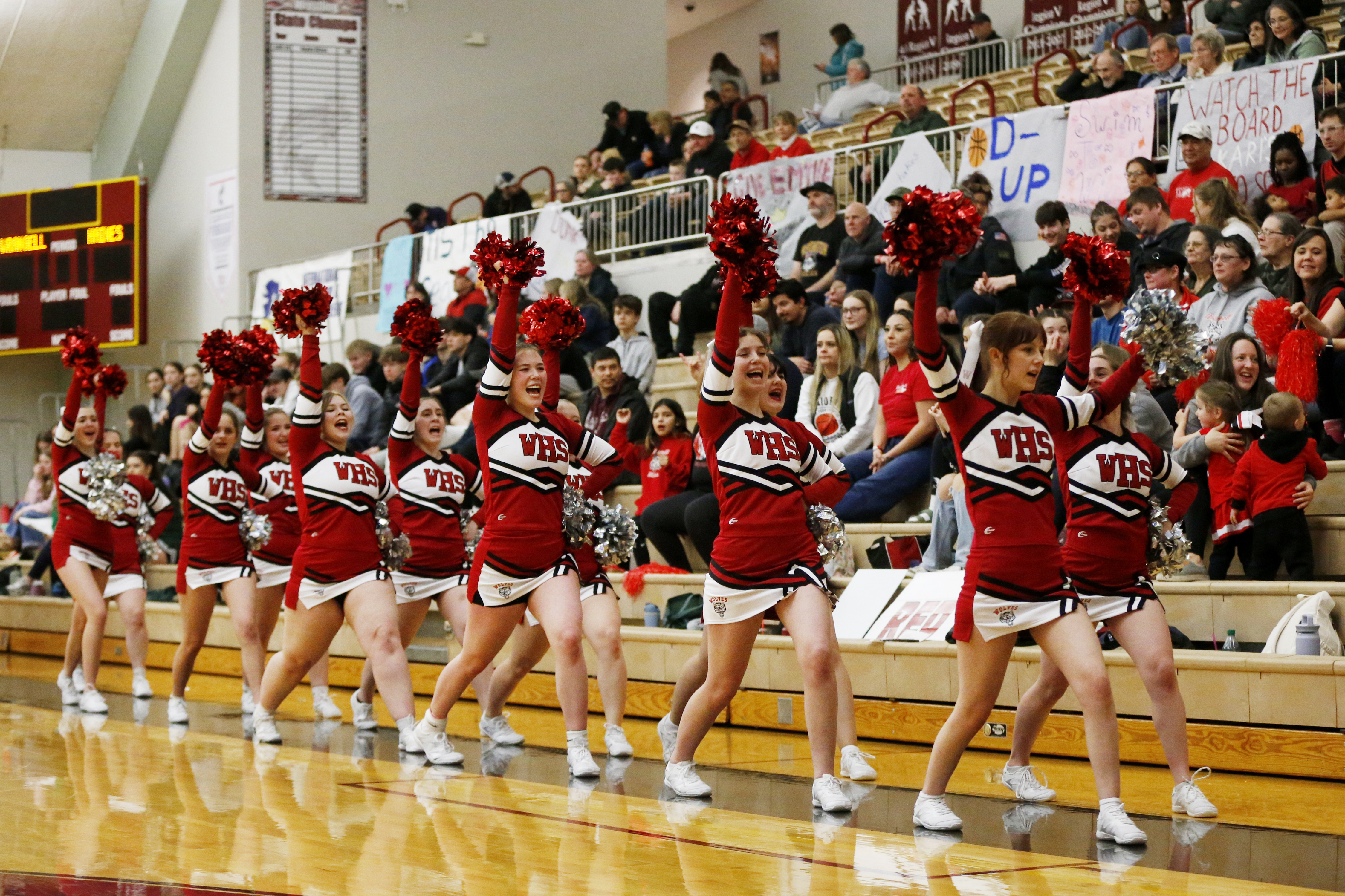 Wrangell Cheerleaders 08